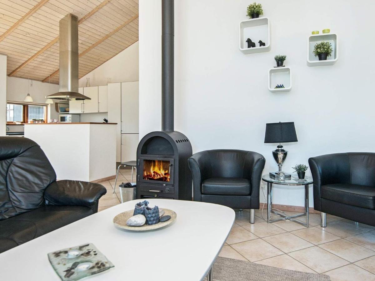 8 Person Holiday Home In Ulfborg Exteriér fotografie