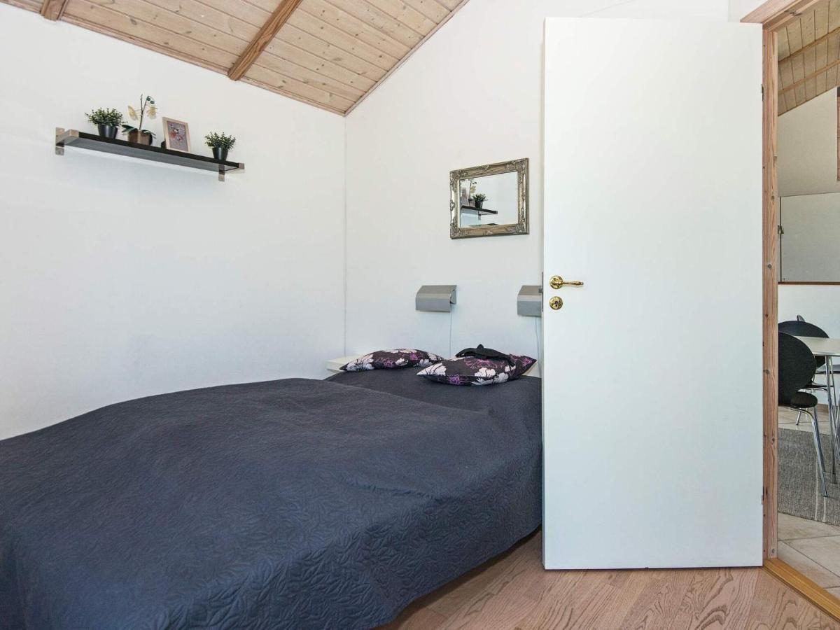 8 Person Holiday Home In Ulfborg Exteriér fotografie